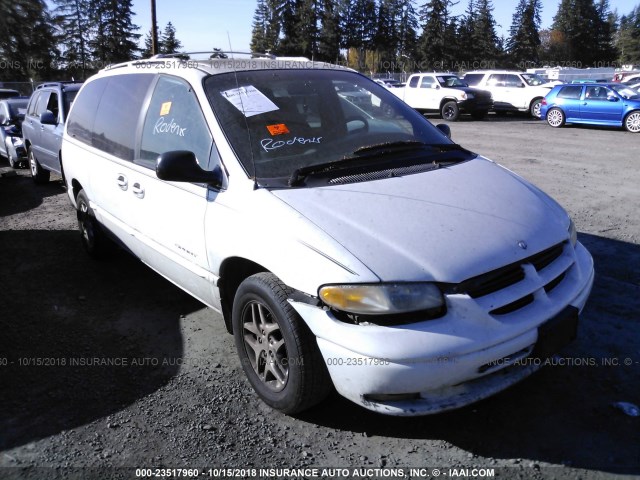 2B4GP44R3WR711259 - 1998 DODGE GRAND CARAVAN SE/SPORT WHITE photo 1