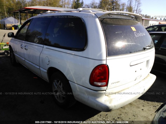 2B4GP44R3WR711259 - 1998 DODGE GRAND CARAVAN SE/SPORT WHITE photo 3