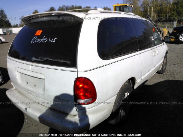 2B4GP44R3WR711259 - 1998 DODGE GRAND CARAVAN SE/SPORT WHITE photo 4