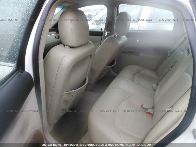 2G4WE537251233449 - 2005 BUICK LACROSSE CXS WHITE photo 8