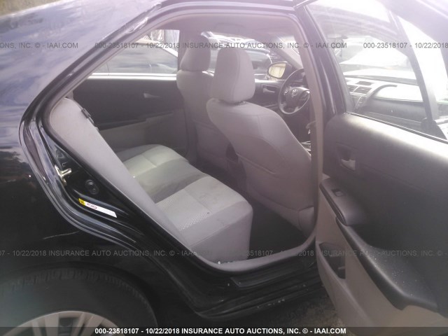 4T1BF1FK4EU858704 - 2014 TOYOTA CAMRY L/SE/LE/XLE Tünd mavi foto 8