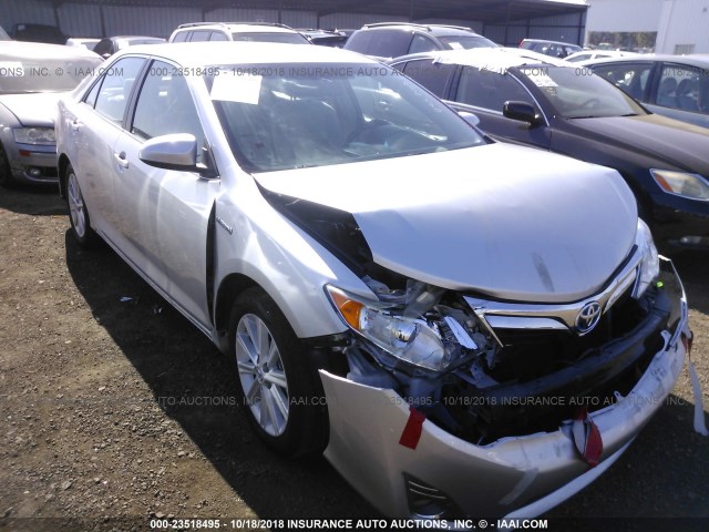 4T1BD1FK3EU117675 - 2014 TOYOTA CAMRY HYBRID/LE/XLE 银色 照片 1