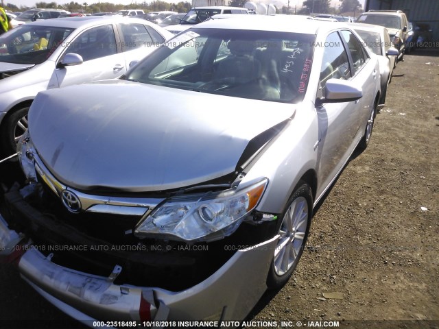 4T1BD1FK3EU117675 - 2014 TOYOTA CAMRY HYBRID/LE/XLE 银色 照片 2
