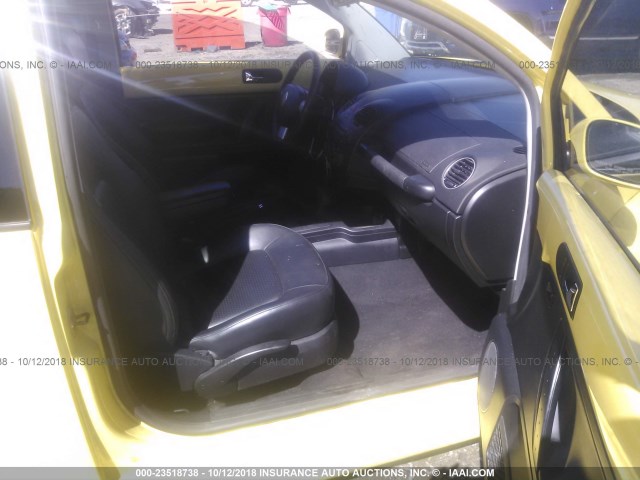 3VWPG3AG2AM013562 - 2010 VOLKSWAGEN NEW BEETLE 黄色 照片 5