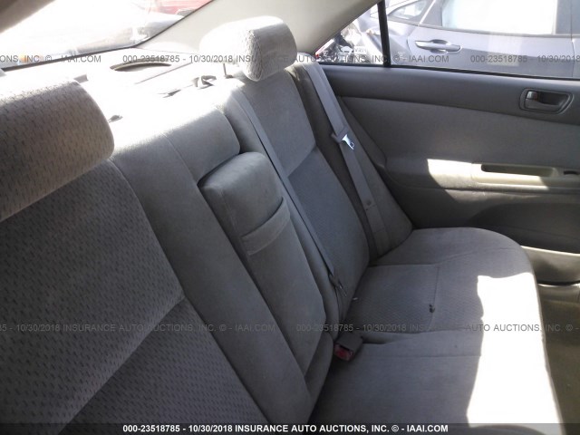 4T1BE32K44U373837 - 2004 TOYOTA CAMRY LE/XLE/SE BLUE photo 8