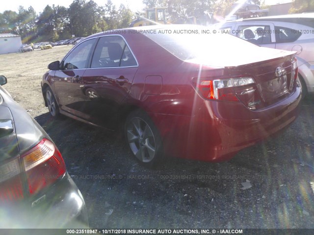 4T1BF1FK4EU771224 - 2014 TOYOTA CAMRY L/SE/LE/XLE RED photo 3
