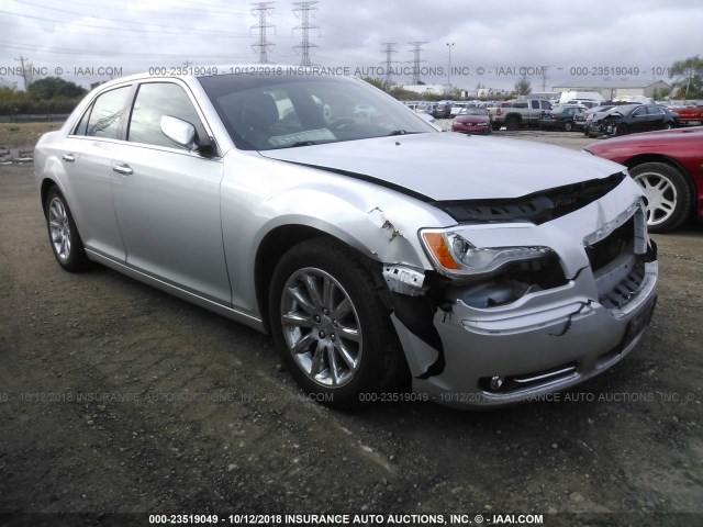 2C3CCACG2CH307838 - 2012 CHRYSLER 300 LIMITED SILVER photo 1