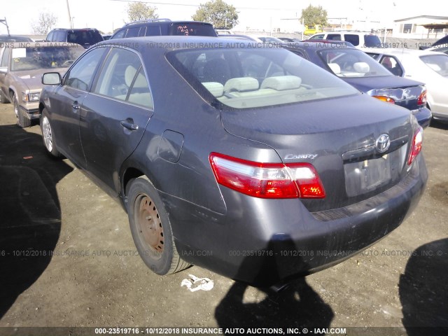 4T1BK46K77U530581 - 2007 TOYOTA CAMRY NEW GENERAT LE/XLE/SE GRAY photo 3