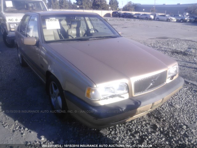 YV1LS5729T2278040 - 1996 VOLVO 850 BROWN photo 1