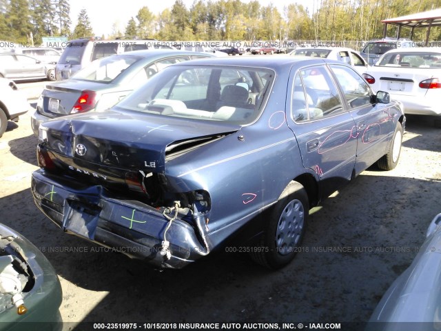 4T1BG12KXTU919554 - 1996 TOYOTA CAMRY DX/LE/XLE BLUE photo 4