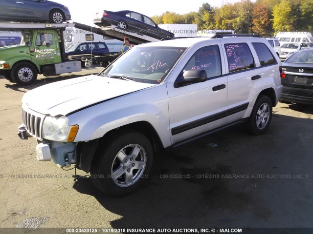 1J4GR48K56C113803 - 2006 JEEP GRAND CHEROKEE LAREDO/COLUMBIA/FREEDOM 银色 照片 2