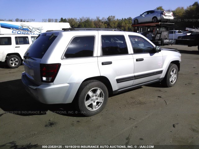 1J4GR48K56C113803 - 2006 JEEP GRAND CHEROKEE LAREDO/COLUMBIA/FREEDOM 银色 照片 4