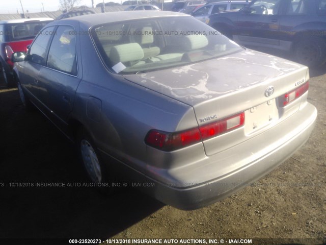 JT2BG22K1W0227052 - 1998 TOYOTA CAMRY CE/LE/XLE 米色 照片 3