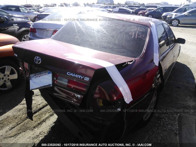 JT2BF28K9X0157764 - 1999 TOYOTA CAMRY LE/XLE 勃艮第红 照片 4