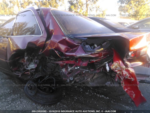 JT2BF28K9X0157764 - 1999 TOYOTA CAMRY LE/XLE 勃艮第红 照片 6