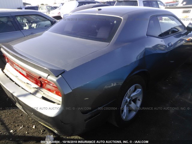 2C3CDYAG2CH144049 - 2012 DODGE CHALLENGER SXT GRAY photo 4