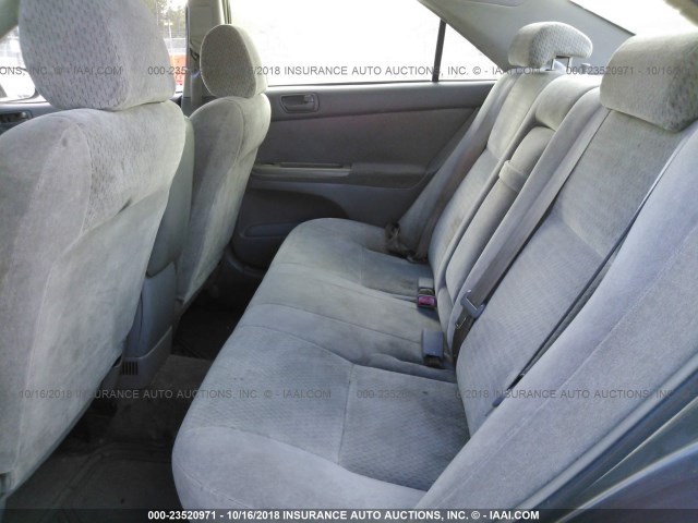 4T1BE32KX2U555961 - 2002 TOYOTA CAMRY LE/XLE/SE BEIGE photo 8