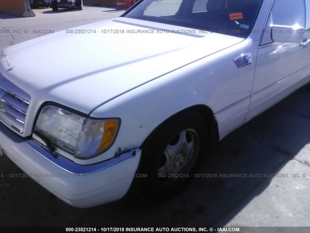 WDBGA33G2XA404751 - 1999 MERCEDES-BENZ S 320 WHITE photo 6