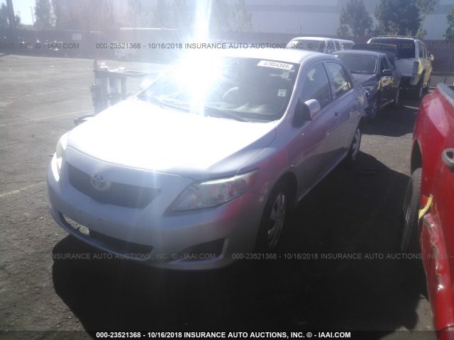 1NXBU4EE5AZ330926 - 2010 TOYOTA COROLLA S/LE/XLE SILVER photo 2