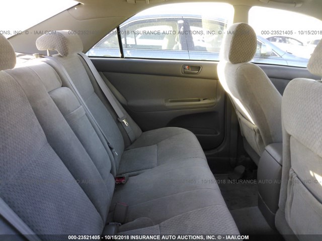 4T1BE32K04U370868 - 2004 TOYOTA CAMRY LE/XLE/SE SILVER photo 8