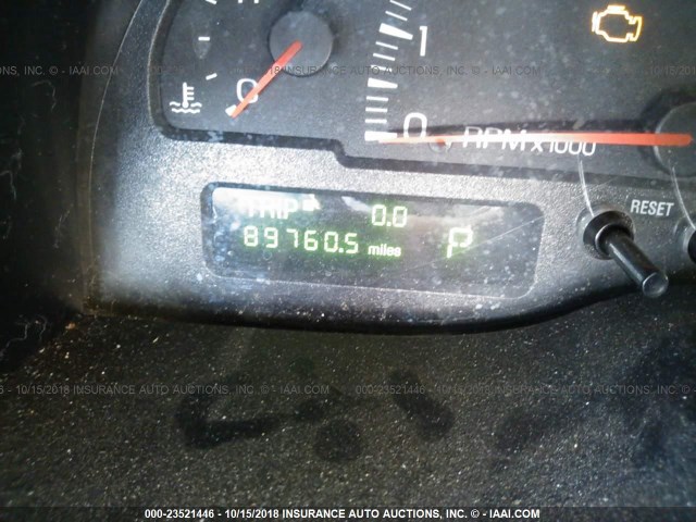 1LNHM87AX2Y697357 - 2002 LINCOLN LS 银色 照片 7