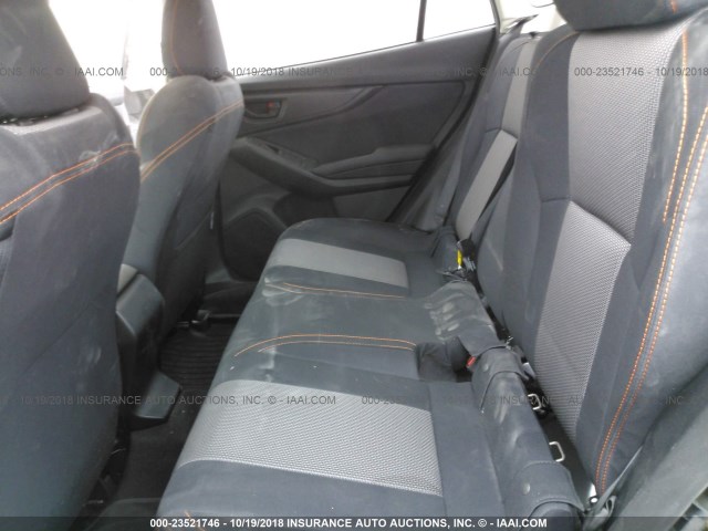 JF2GTADC7JH342355 - 2018 SUBARU CROSSTREK PREMIUM ნაცრისფერი ფოტო 8