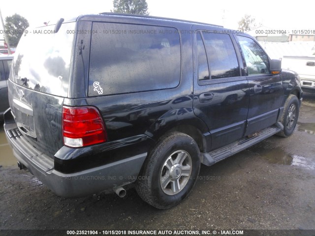 1FMRU13W54LA84902 - 2004 FORD EXPEDITION XLS BLACK photo 4