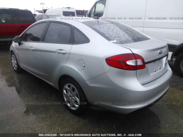 3FADP4BJ3DM185096 - 2013 FORD FIESTA SE ვერცხლისფერი ფოტო 3