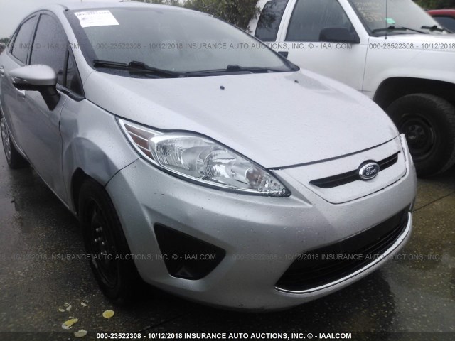 3FADP4BJ3DM185096 - 2013 FORD FIESTA SE ვერცხლისფერი ფოტო 6