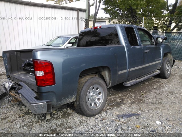 1GCEC19XX9Z160723 - 2009 CHEVROLET SILVERADO C1500 BLUE photo 4