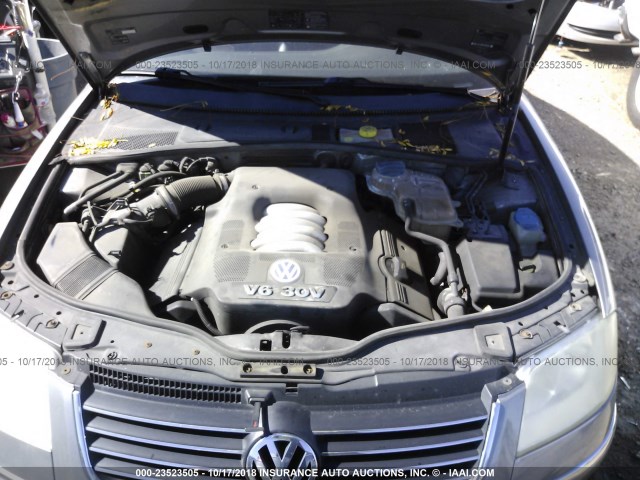 WVWRH63B22P047749 - 2002 VOLKSWAGEN PASSAT GLX 灰色 照片 10