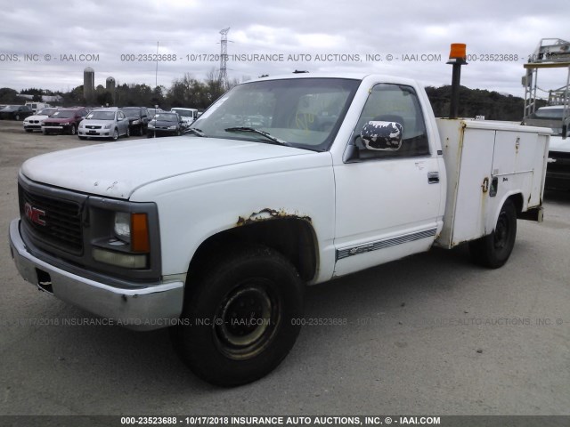 1GDGC24FXSZ563650 - 1995 GMC SIERRA C2500 WHITE photo 2