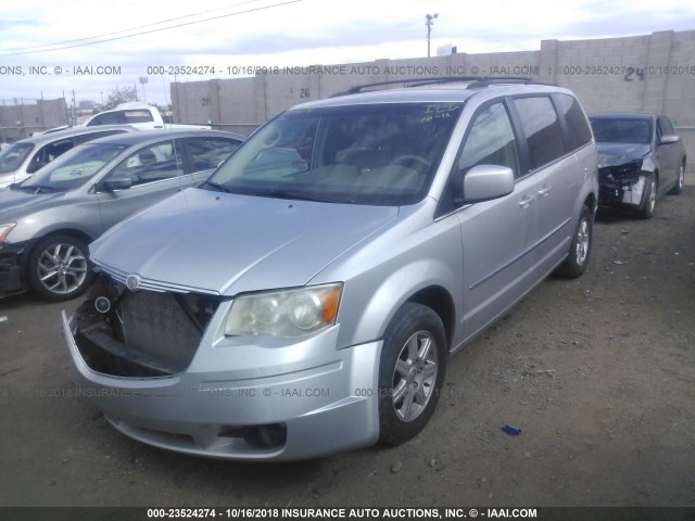 2A4RR5D17AR461159 - 2010 CHRYSLER TOWN & COUNTRY TOURING SILVER photo 2