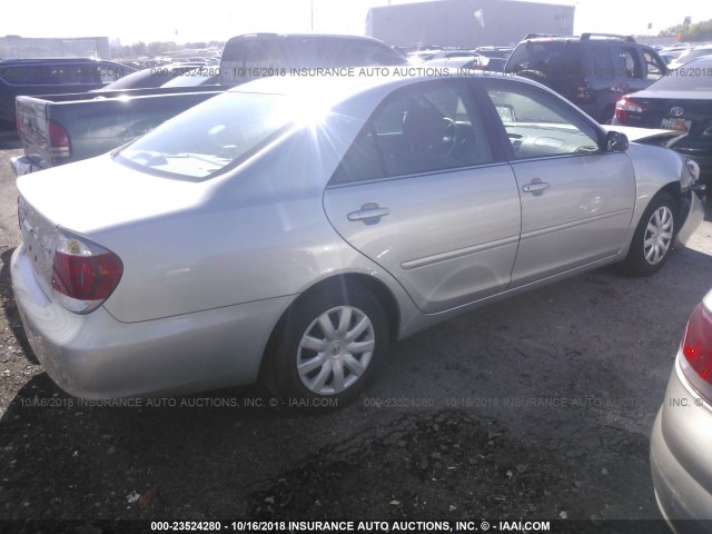 4T1BE32K15U965875 - 2005 TOYOTA CAMRY LE/XLE/SE SILVER photo 4