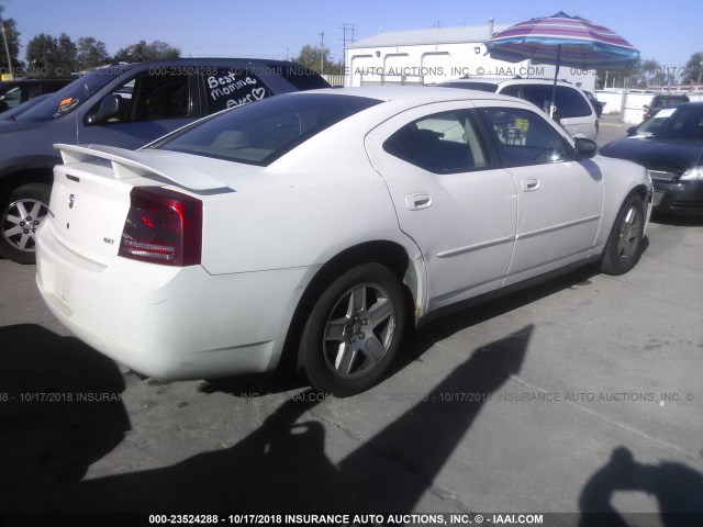 2B3KA43G47H778315 - 2007 DODGE CHARGER SE/SXT WHITE photo 4