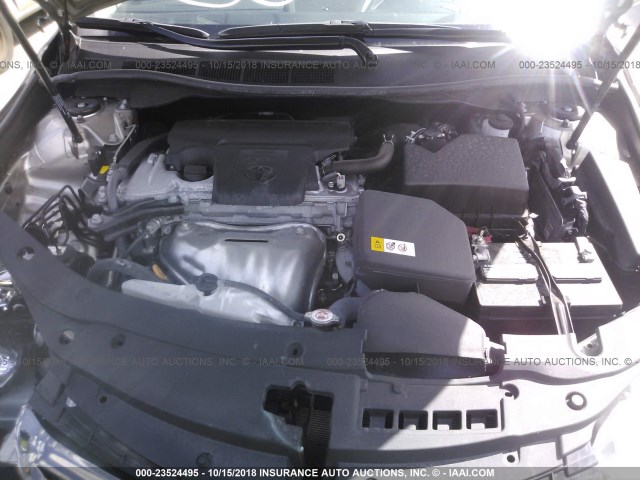 4T1BF1FK2HU438668 - 2017 TOYOTA CAMRY LE/XLE/SE/XSE 金色 照片 10
