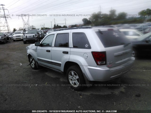 1J4GR48K66C289632 - 2006 JEEP GRAND CHEROKEE LAREDO/COLUMBIA/FREEDOM 银色 照片 3