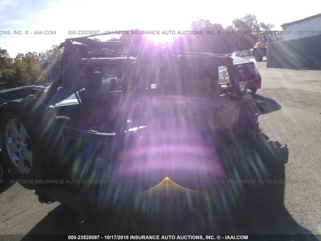 1J4GA59107L178398 - 2007 JEEP WRANGLER SAHARA BLACK photo 4