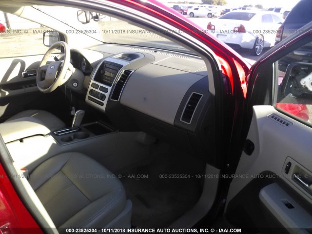 2FMDK39C87BA69467 - 2007 FORD EDGE RED photo 5