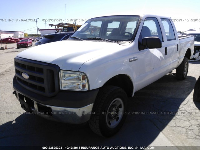 1FTWW31P56EC74778 - 2006 FORD F350 6.0L V8 FI SRW SUPER DUTY WHITE photo 2