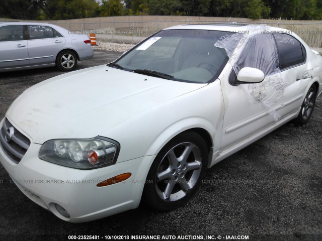 JN1DA31AX3T422290 - 2003 NISSAN MAXIMA GLE/SE WHITE photo 2