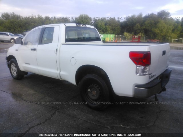 5TFBV54188X081133 - 2008 TOYOTA TUNDRA DOUBLE CAB/DOUBLE CAB SR5 WHITE photo 3