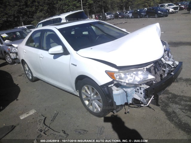 4T1BD1FK7DU093430 - 2013 TOYOTA CAMRY HYBRID/LE/XLE 白色 照片 1