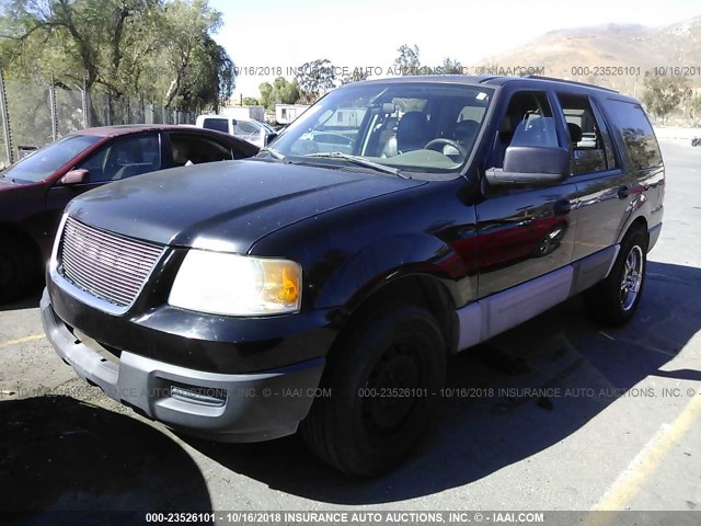 1FMRU13W34LB88160 - 2004 FORD EXPEDITION XLS BLACK photo 2