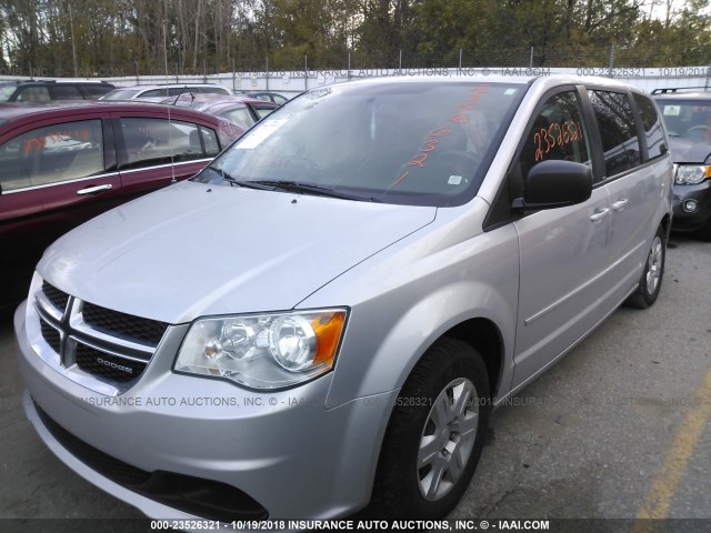 2C4RDGBG1CR217761 - 2012 DODGE GRAND CARAVAN SE SILVER photo 2