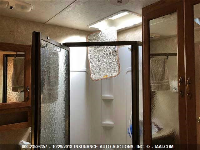 4X4TSMM216J017087 - 2006 FOREST RIVER SALEM  白色 照片 6