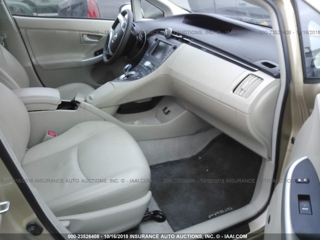 JTDKN3DU3A1113686 - 2010 TOYOTA PRIUS ოქროსფერი ფოტო 5
