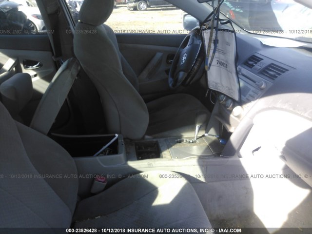 4T1BE46K17U116445 - 2007 TOYOTA CAMRY NEW GENERAT CE/LE/XLE/SE SILVER photo 5