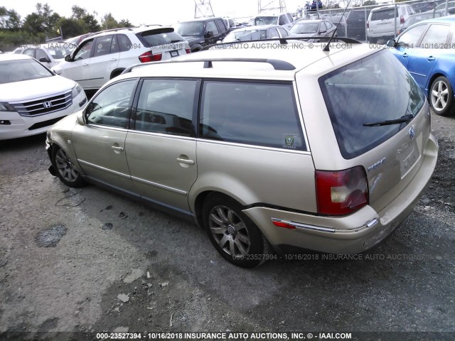 WVWVD63B52E165414 - 2002 VOLKSWAGEN PASSAT GLS GOLD photo 3