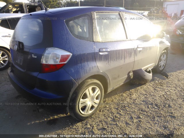 JHMGE8H30BC027955 - 2011 HONDA FIT BLUE photo 4